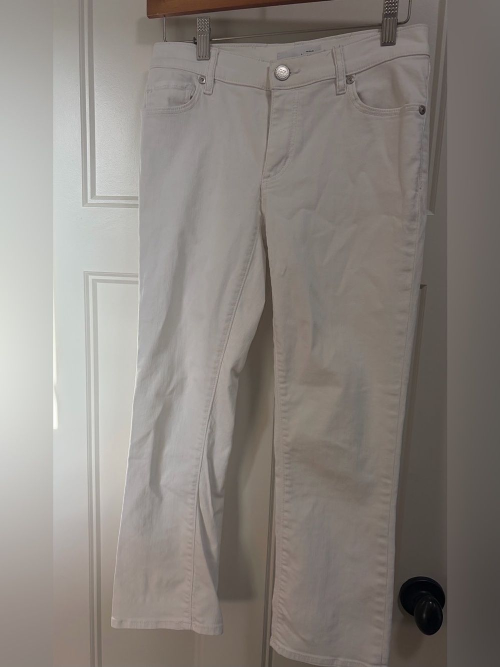LOFT Ivory Straight-Leg Jeans